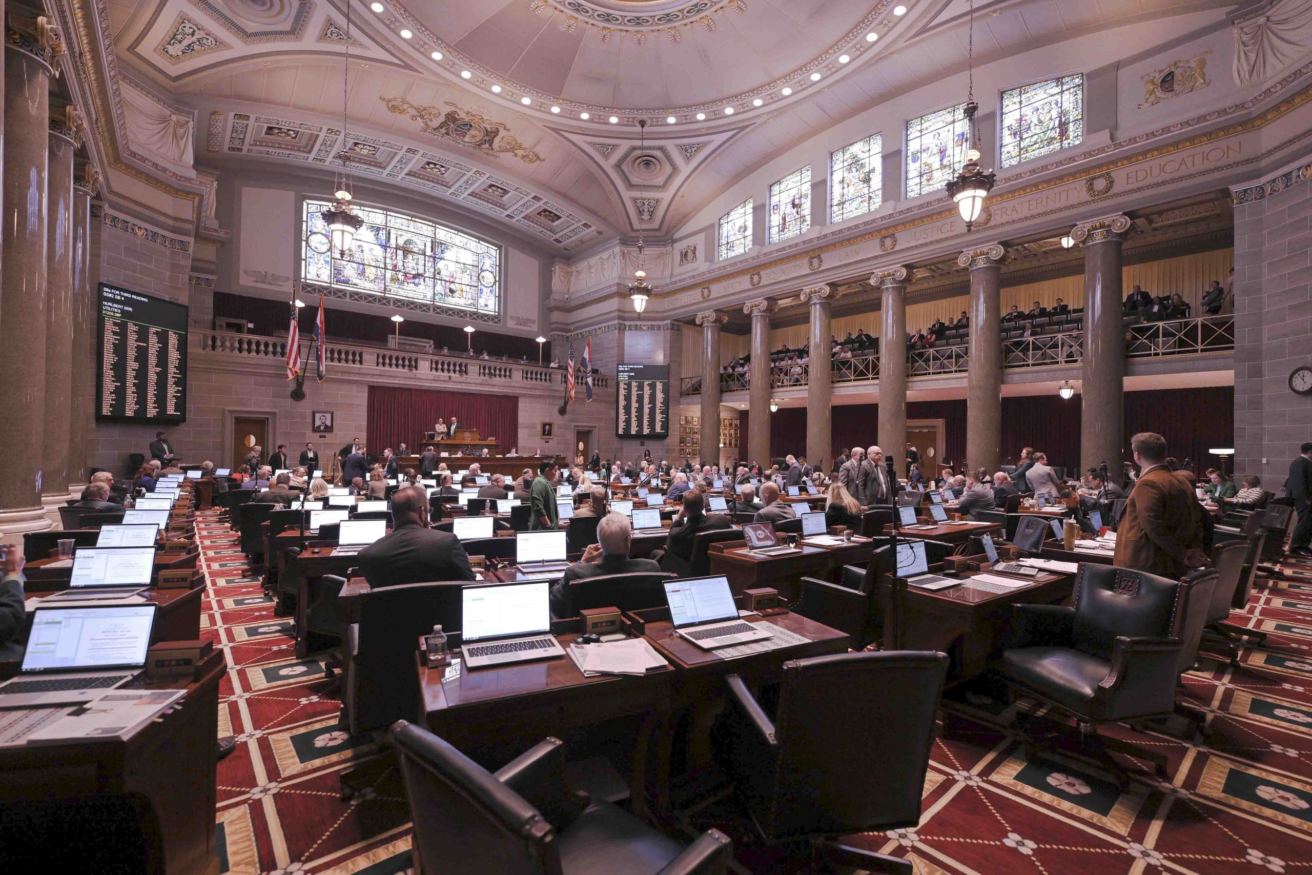 Missouri Congressional Map Fight Moves to U.S. Supreme Court as Election Deadlines Close In — Lebanon Now